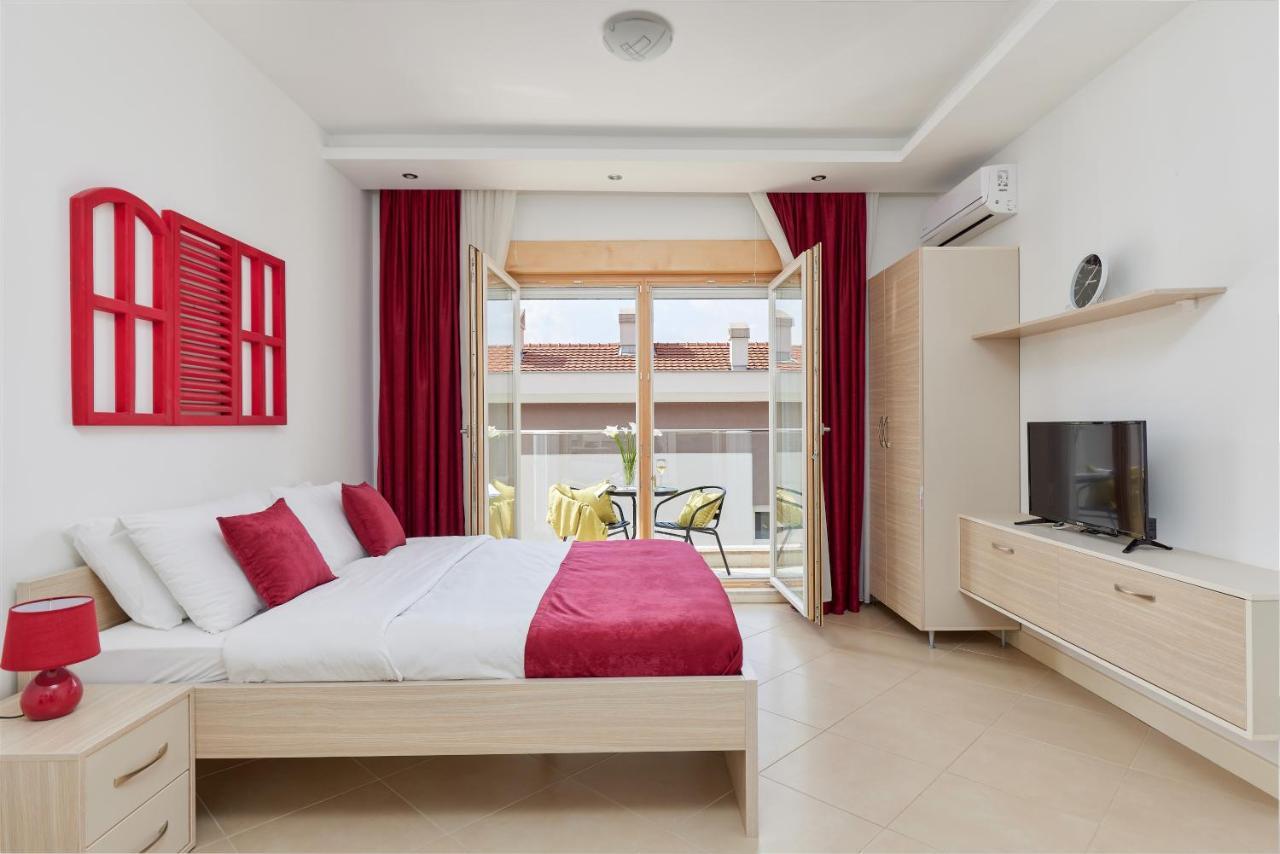 M&M&M Apartments Котор Экстерьер фото